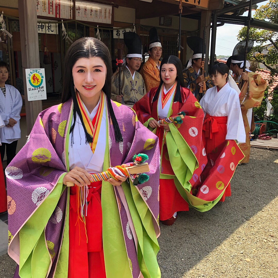 曲水の宴 | ヒトコト社 | 村上美香オフィシャルサイト